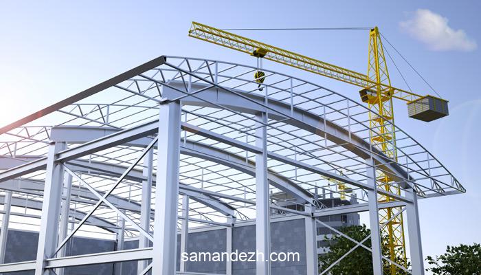 یک چرتقیل زرد رنگ در حال ساختن بهترین اسکلت فلزی سوله
